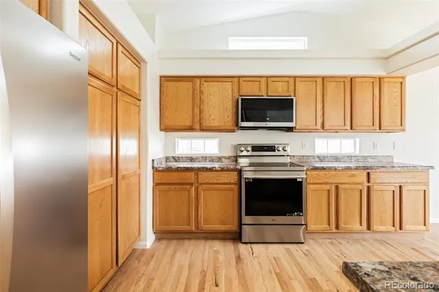 19926 E 40th Place Denver, CO 80249