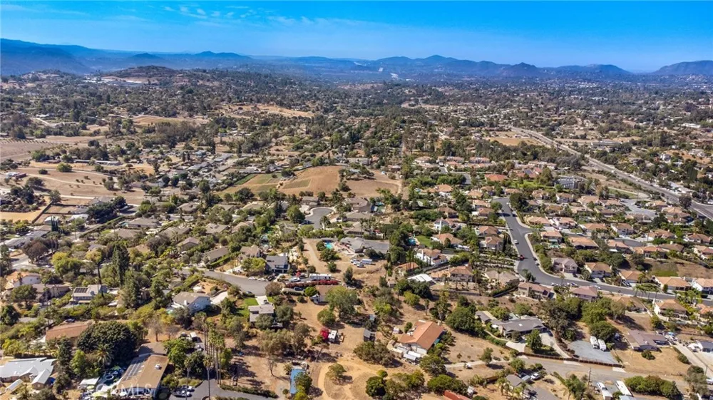 Citrus Avenue S Escondido, CA 92027