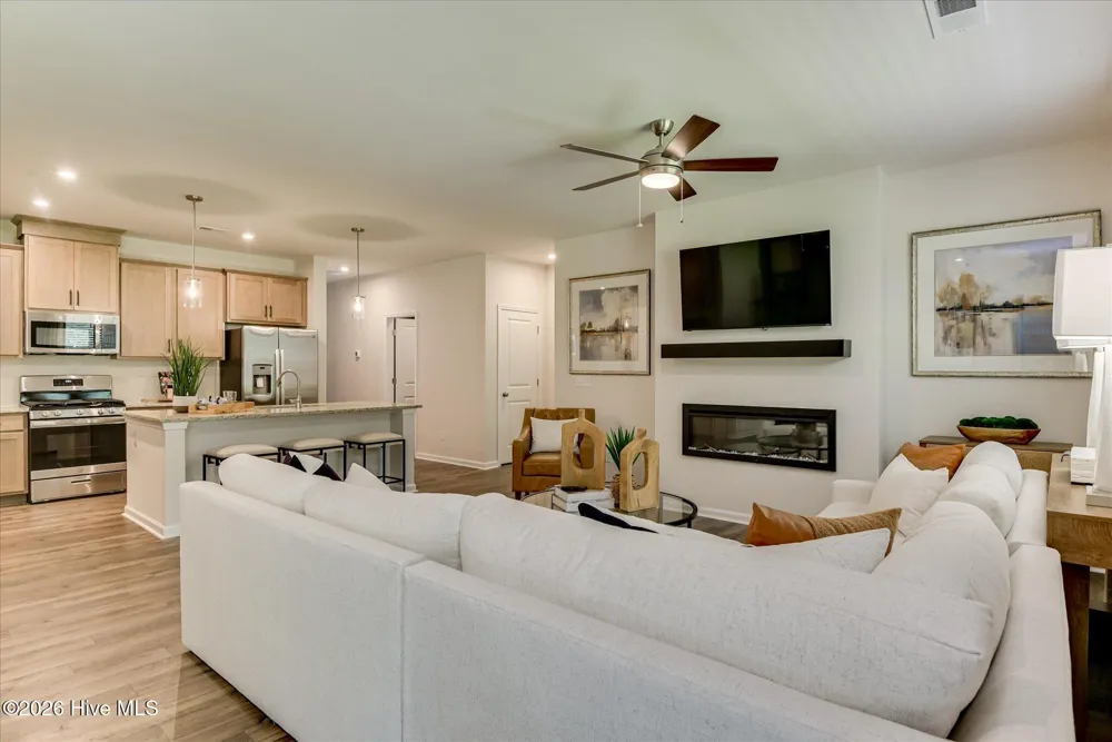 1006 American Egret Way Morehead City, NC 28557