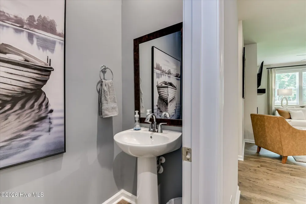 1006 American Egret Way Morehead City, NC 28557