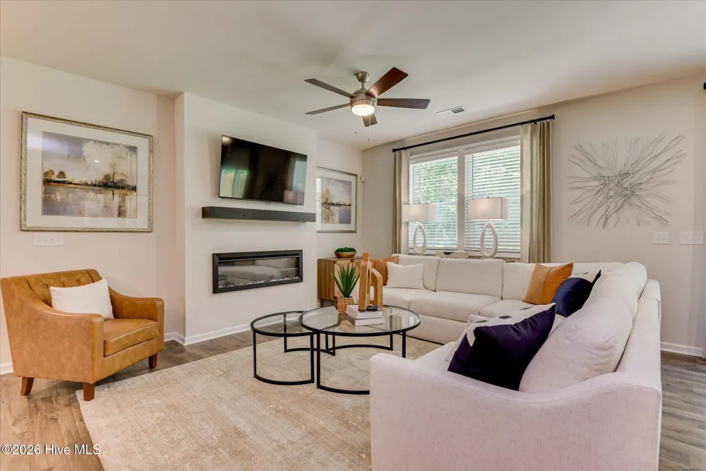 1006 American Egret Way Morehead City, NC 28557