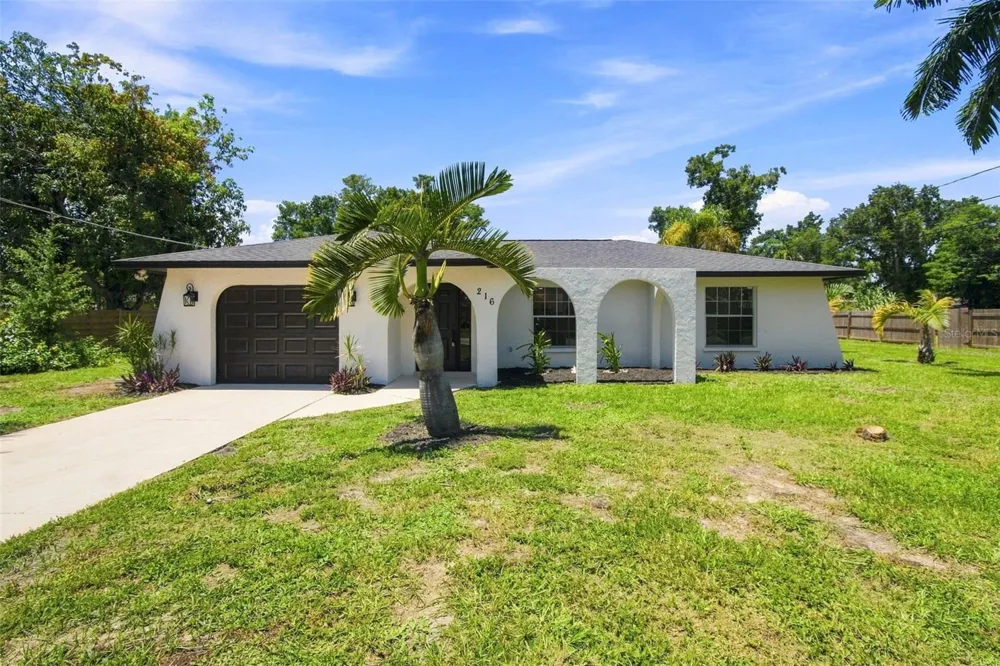 216 23RD STREET E Bradenton, FL 34208
