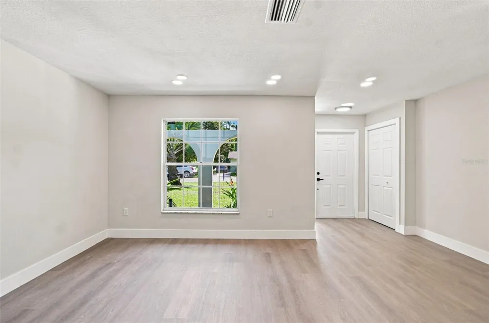 216 23RD STREET E Bradenton, FL 34208