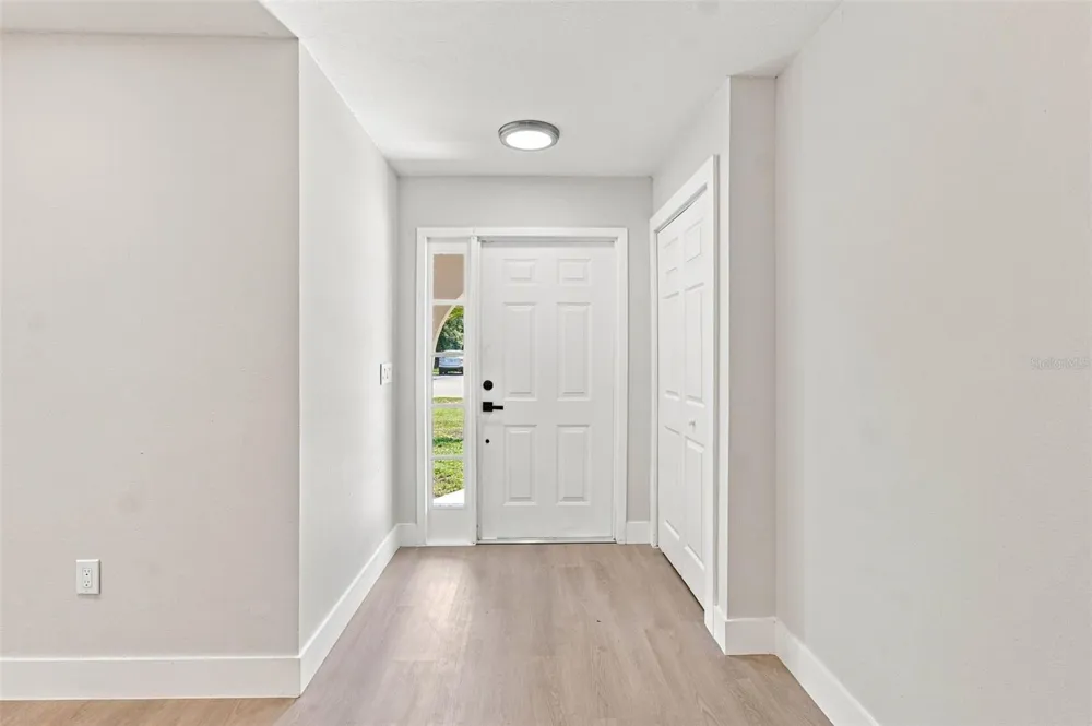 216 23RD STREET E Bradenton, FL 34208