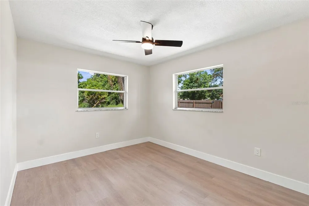 216 23RD STREET E Bradenton, FL 34208