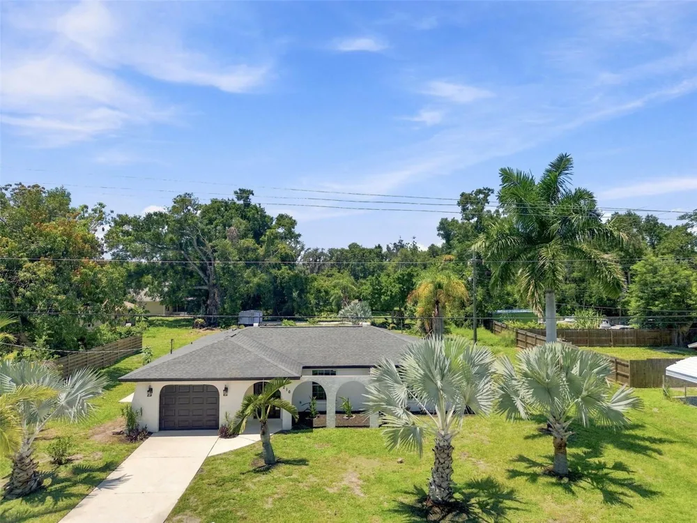 216 23RD STREET E Bradenton, FL 34208