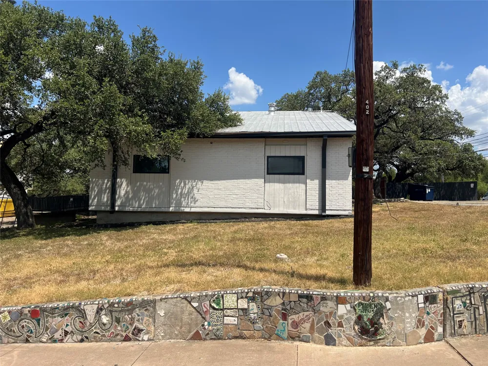 402 West Live Oak Street Austin, TX 78704