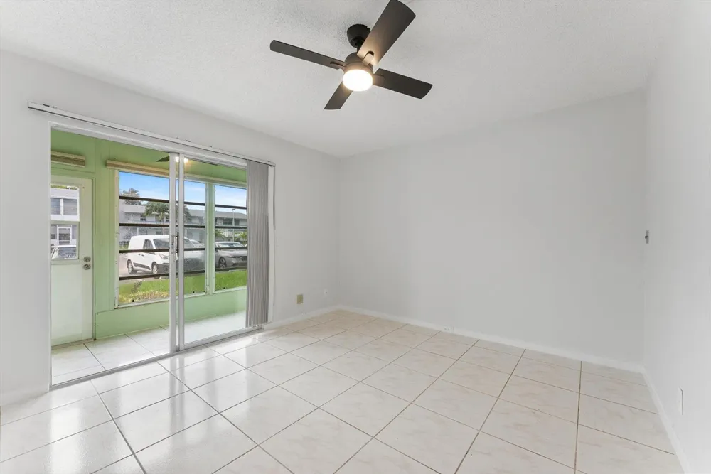 398 Tilford S Deerfield Beach, FL 33442