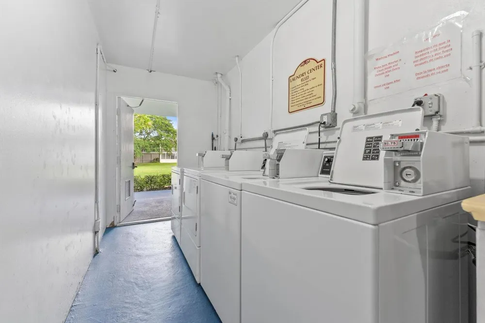 398 Tilford S Deerfield Beach, FL 33442