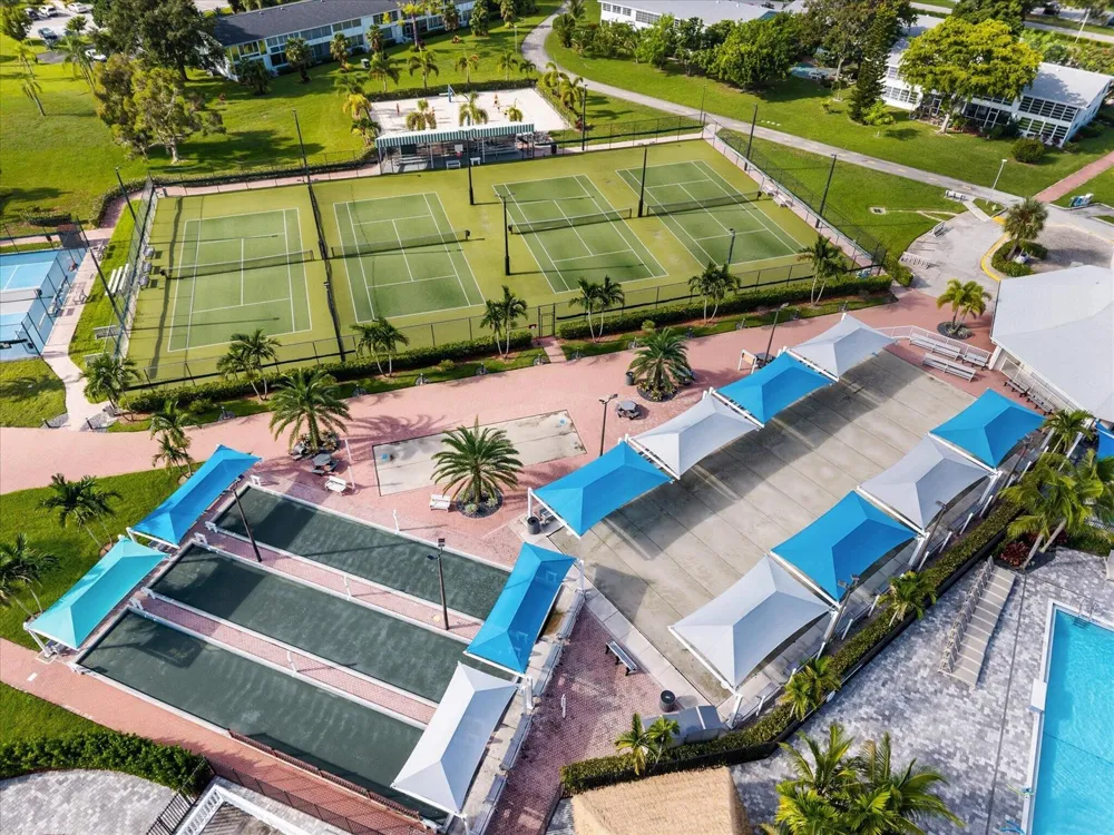 398 Tilford S Deerfield Beach, FL 33442