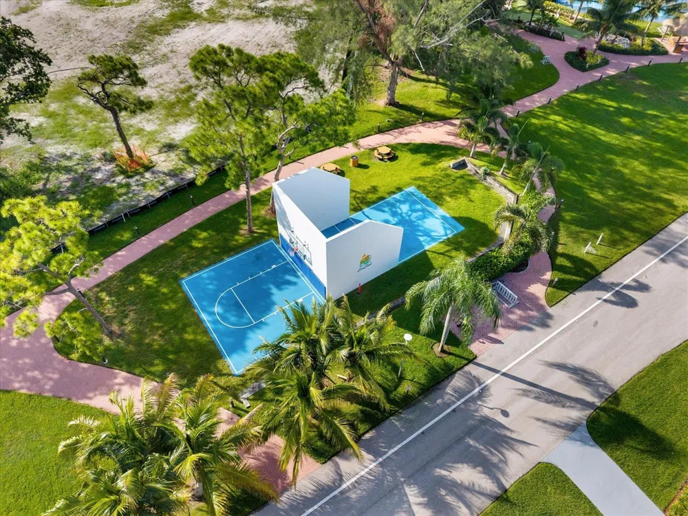 398 Tilford S Deerfield Beach, FL 33442