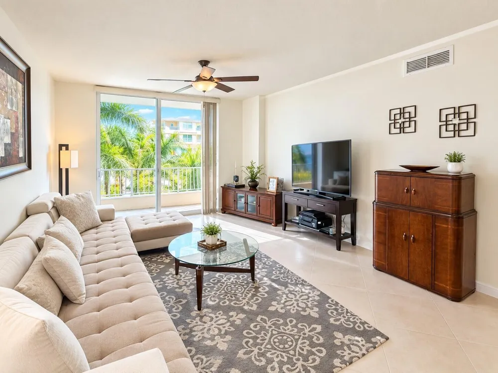 625 Casa Loma Boulevard #609 Boynton Beach, FL 33435