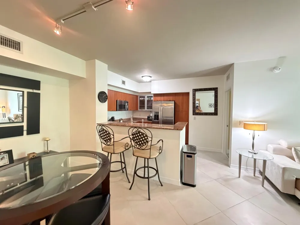 625 Casa Loma Boulevard #609 Boynton Beach, FL 33435