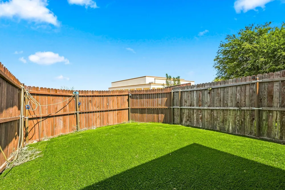 5012 Province Place Irving, TX 75038