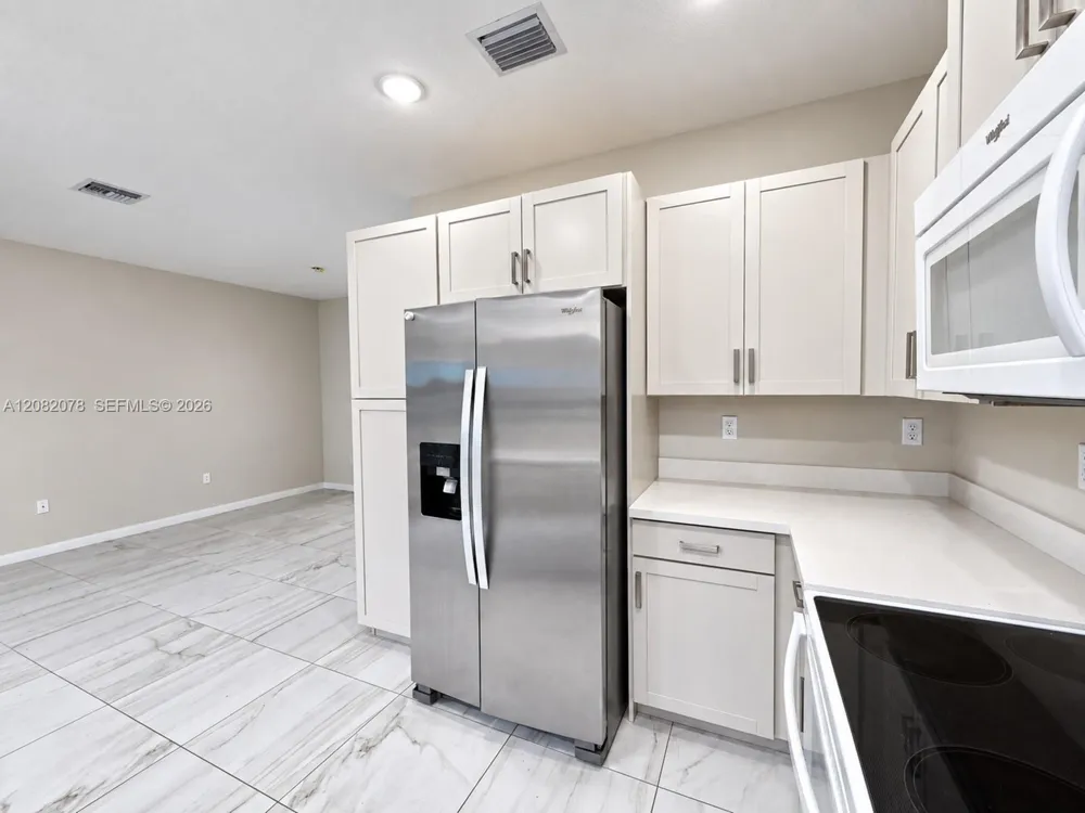 2419 SE 11th St Homestead, FL 33035