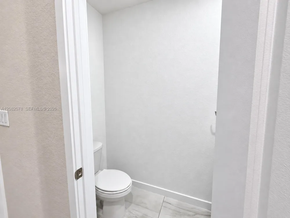 2419 SE 11th St Homestead, FL 33035