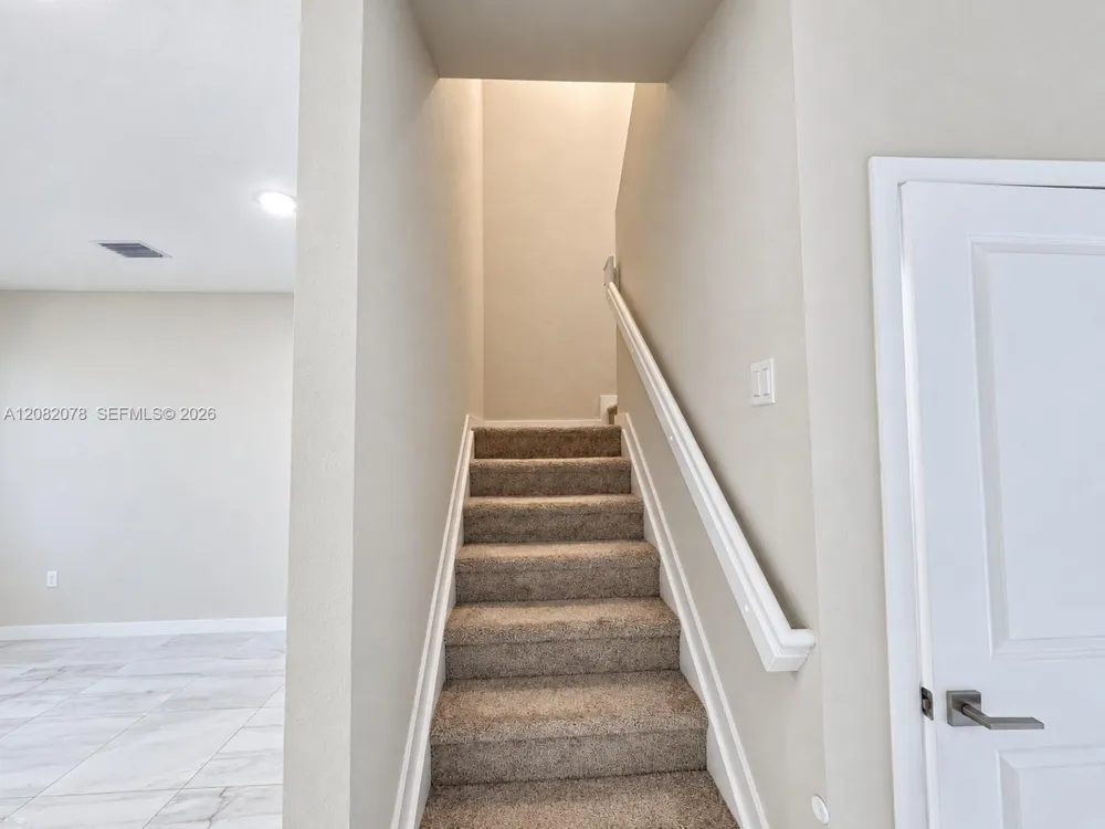 2419 SE 11th St Homestead, FL 33035