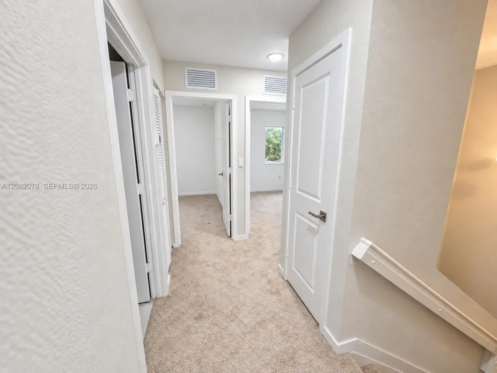 2419 SE 11th St Homestead, FL 33035