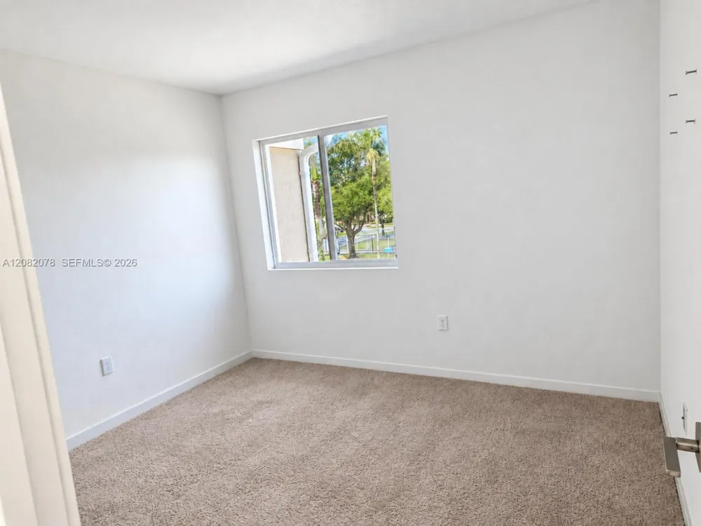 2419 SE 11th St Homestead, FL 33035
