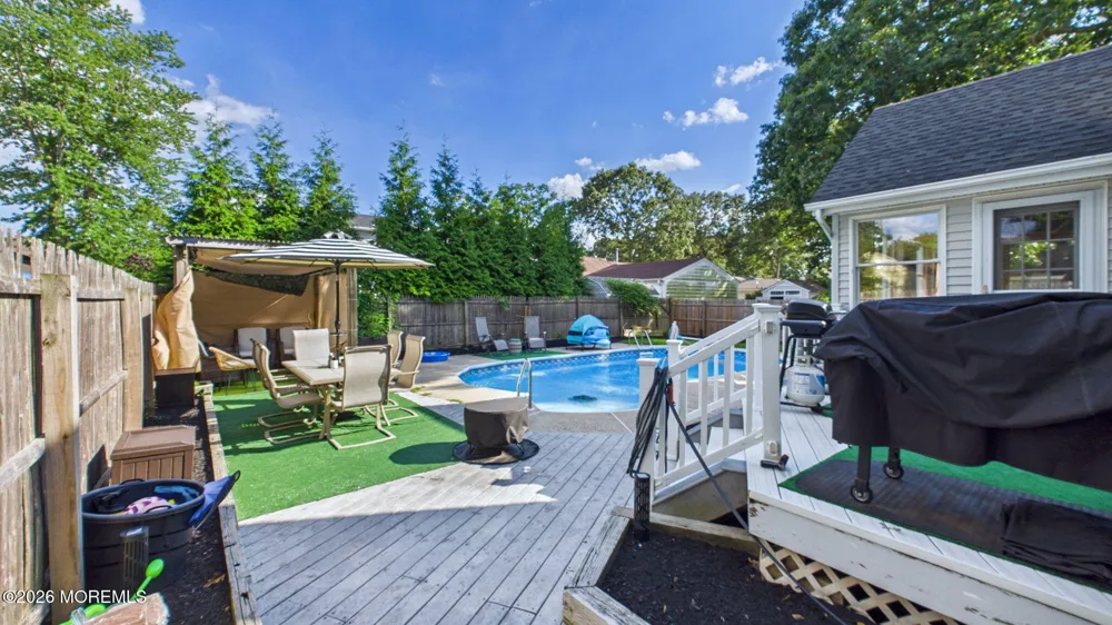 53 Cumberland Drive Brick, NJ 08723