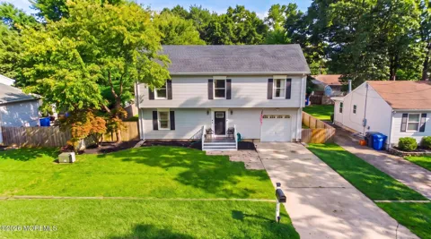 53 Cumberland Drive