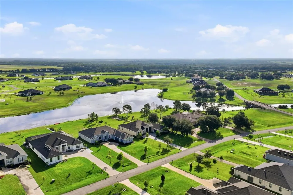 5209 LAKE VENICE DRIVE Wimauma, FL 33598