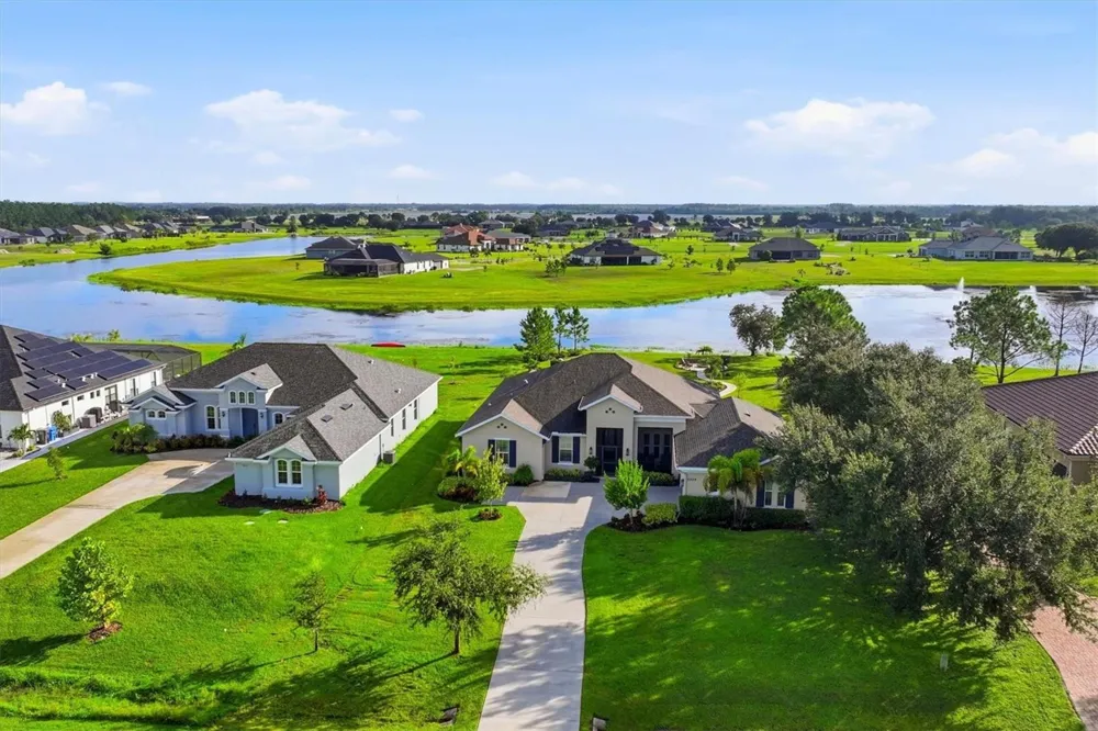 5209 LAKE VENICE DRIVE Wimauma, FL 33598