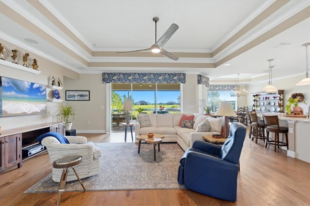 5209 LAKE VENICE DRIVE Wimauma, FL 33598