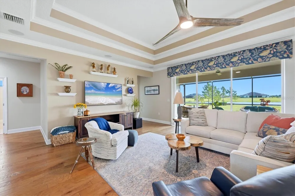 5209 LAKE VENICE DRIVE Wimauma, FL 33598