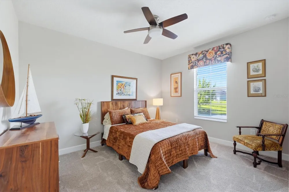 5209 LAKE VENICE DRIVE Wimauma, FL 33598