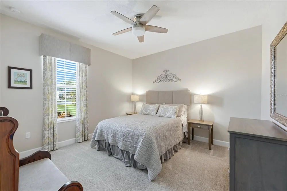 5209 LAKE VENICE DRIVE Wimauma, FL 33598