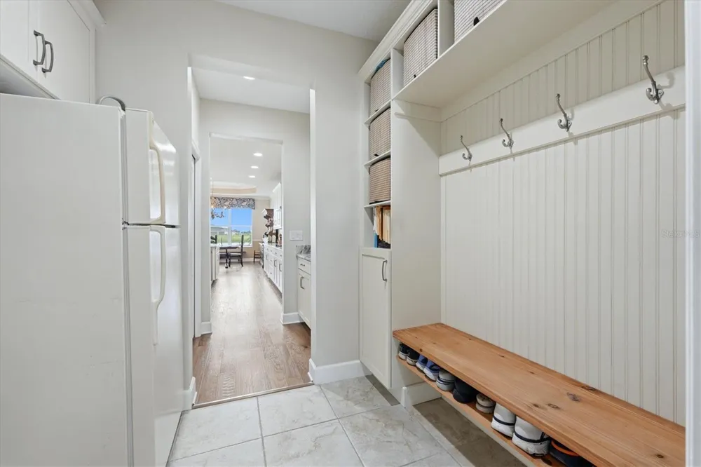 5209 LAKE VENICE DRIVE Wimauma, FL 33598