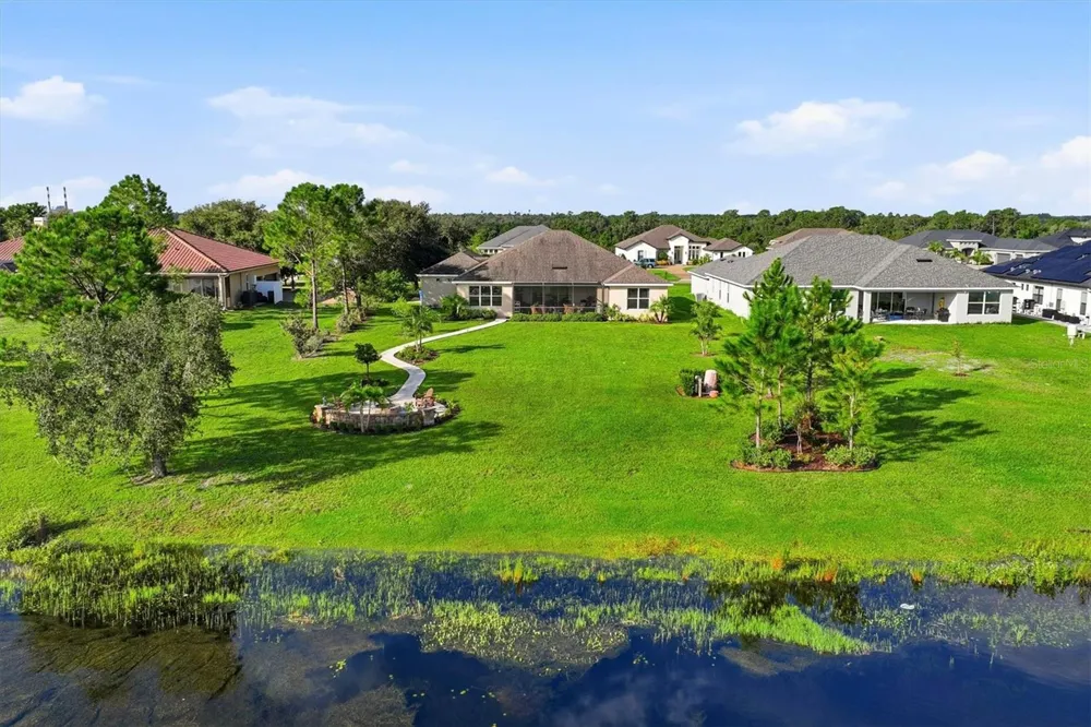 5209 LAKE VENICE DRIVE Wimauma, FL 33598