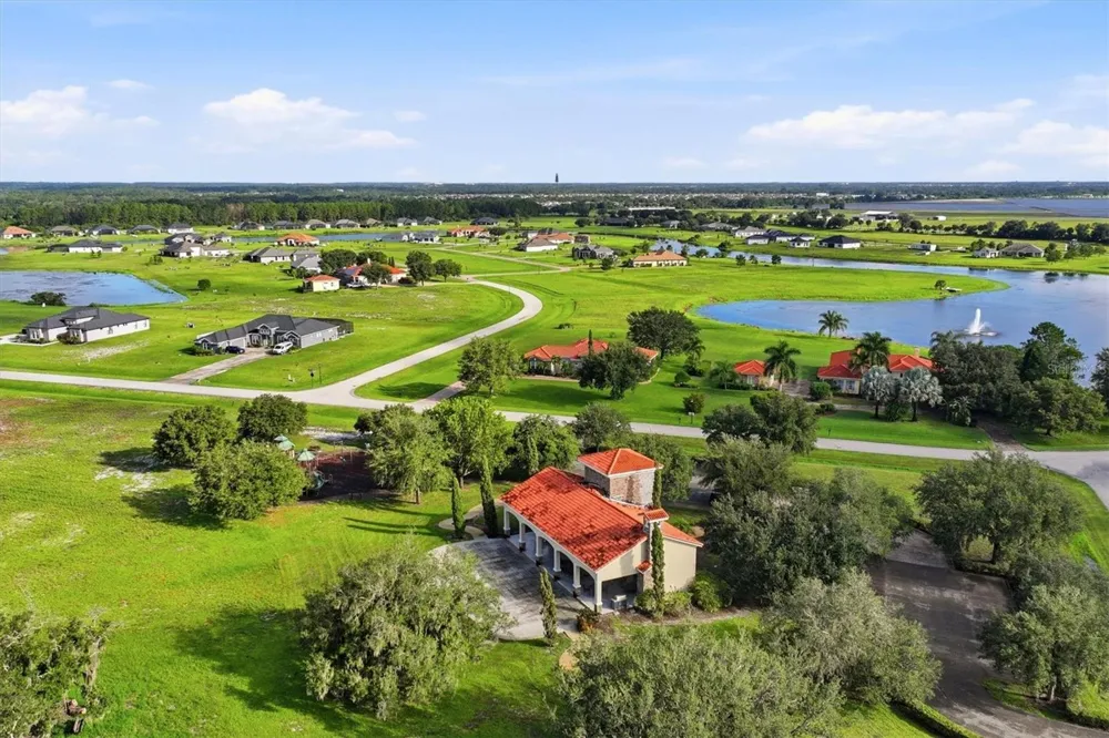 5209 LAKE VENICE DRIVE Wimauma, FL 33598