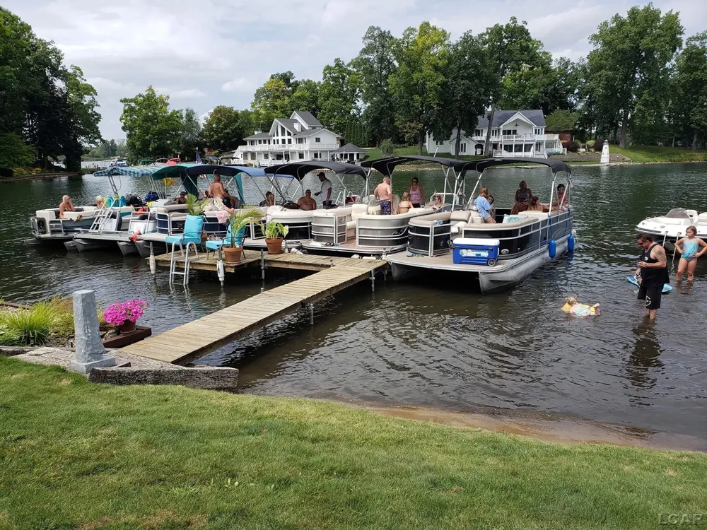 11262 Sauk Lane Somerset Township, MI 49249