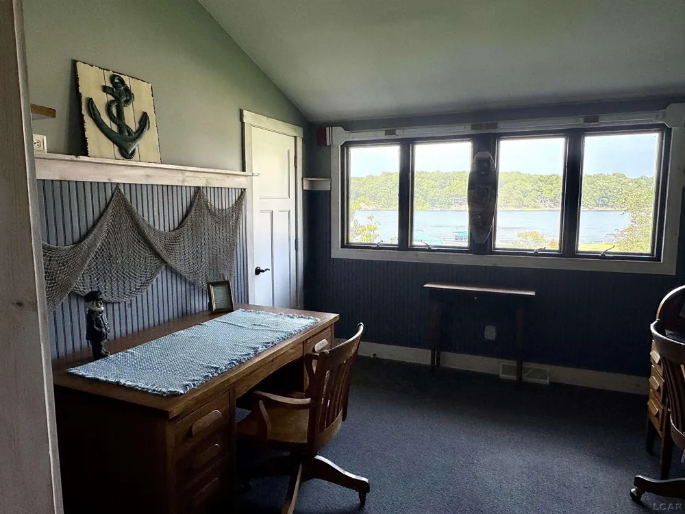 11262 Sauk Lane Somerset Township, MI 49249