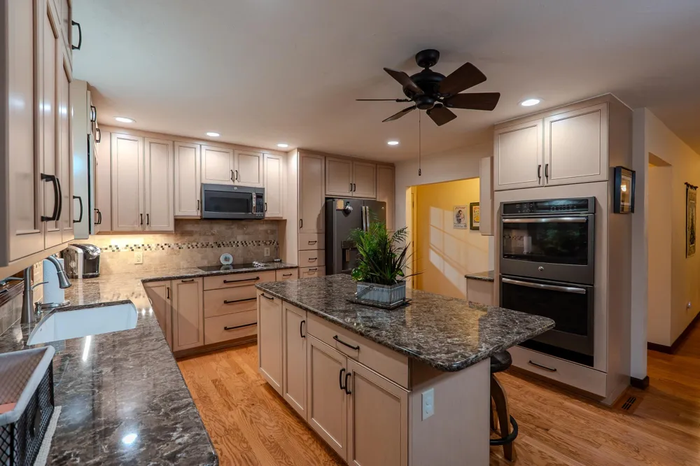 908 Wooded Lane Marshall City, MI 49068