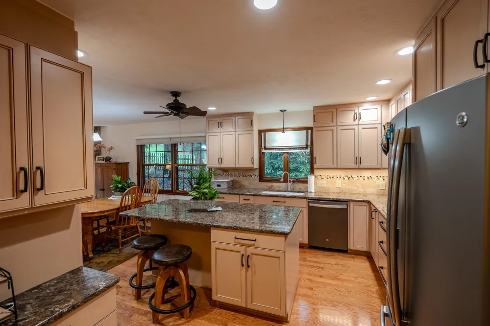908 Wooded Lane Marshall City, MI 49068