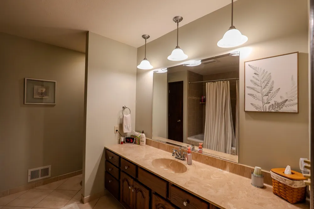 908 Wooded Lane Marshall City, MI 49068