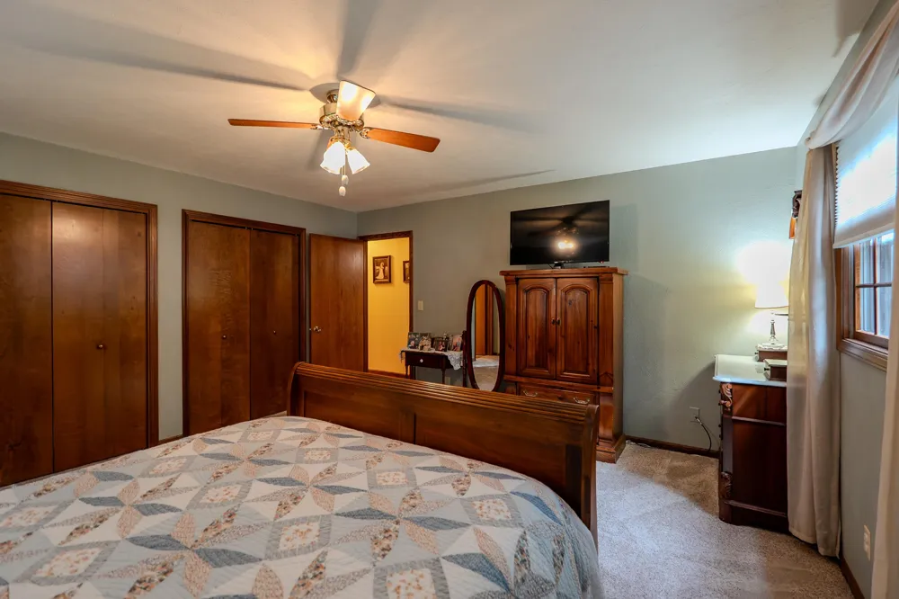 908 Wooded Lane Marshall City, MI 49068