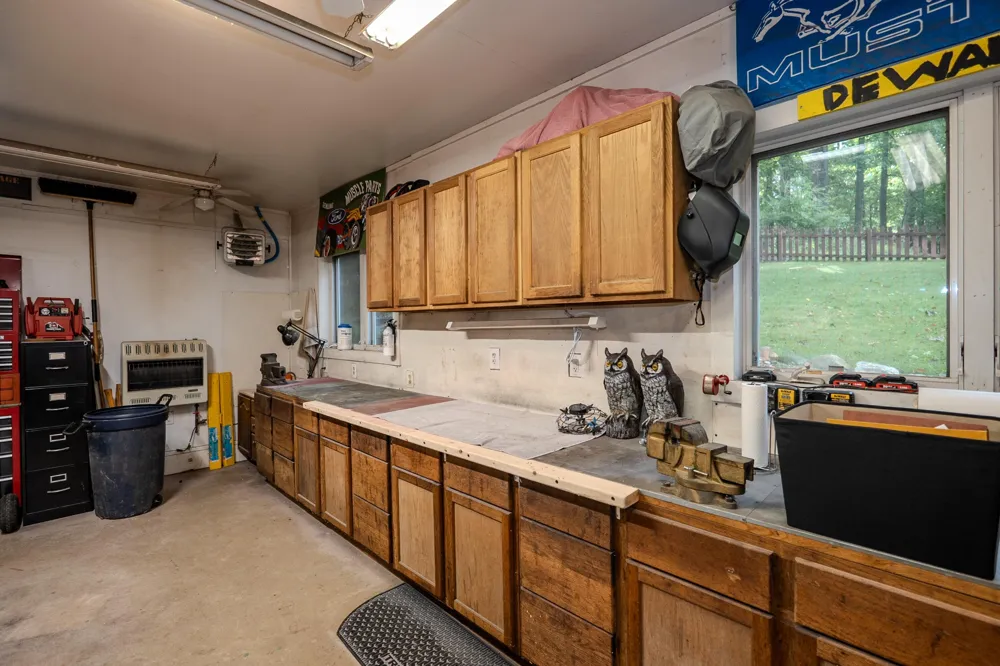 908 Wooded Lane Marshall City, MI 49068