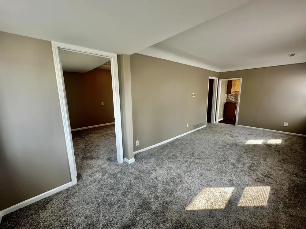 22464 Rein Avenue Eastpointe City, MI 48021
