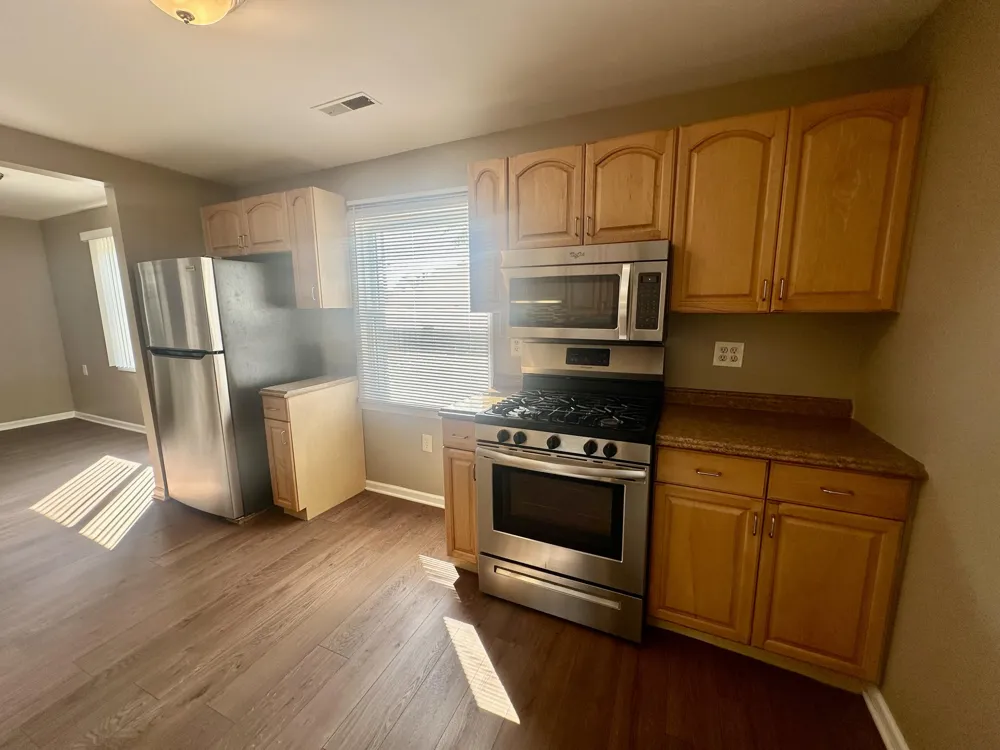 22464 Rein Avenue Eastpointe City, MI 48021