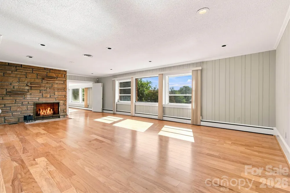 4830 Center Street Hickory, NC 28601