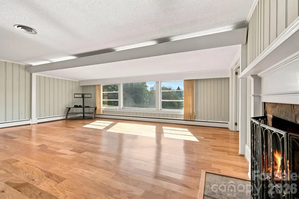 4830 Center Street Hickory, NC 28601