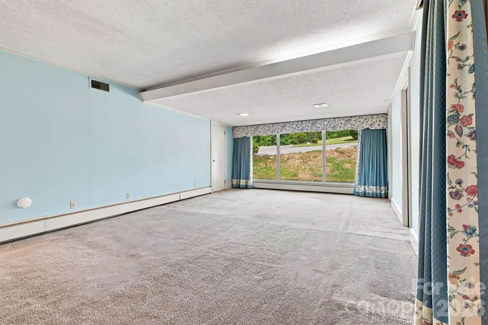 4830 Center Street Hickory, NC 28601