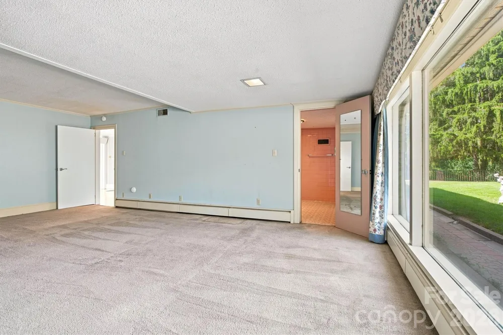 4830 Center Street Hickory, NC 28601