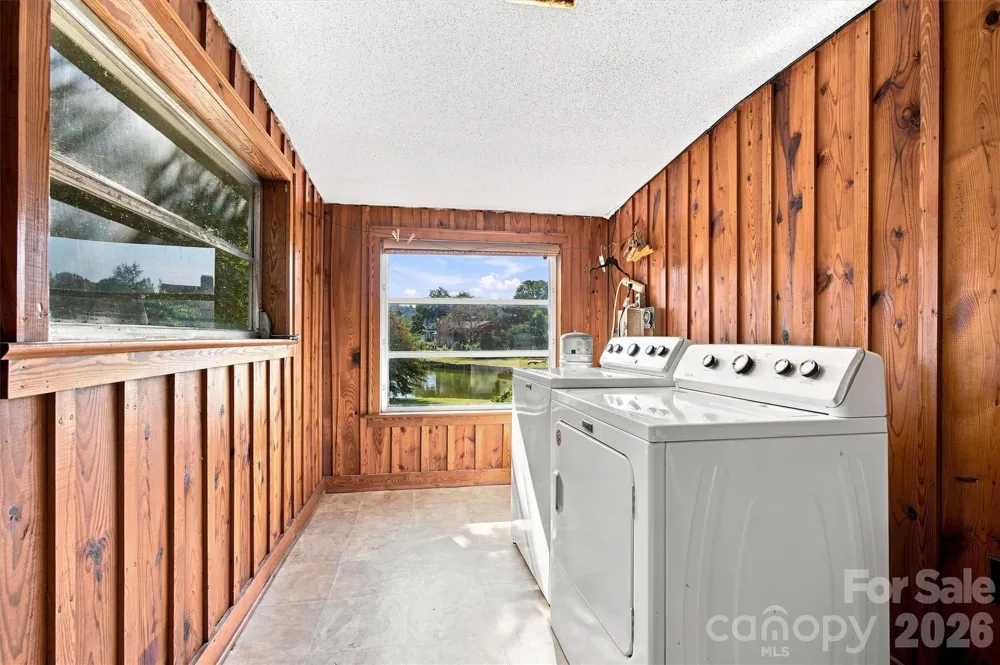 4830 Center Street Hickory, NC 28601