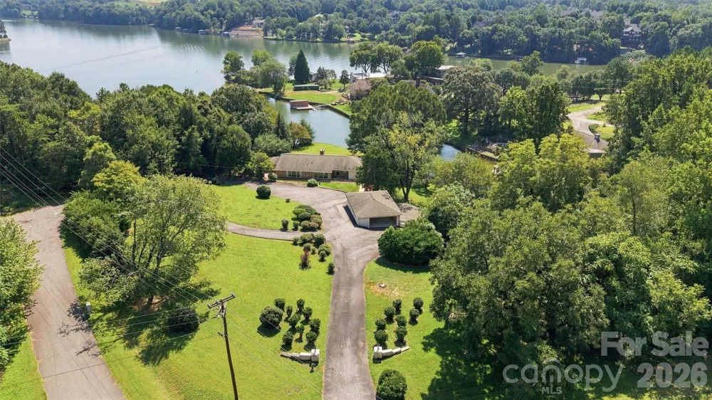 4830 Center Street Hickory, NC 28601