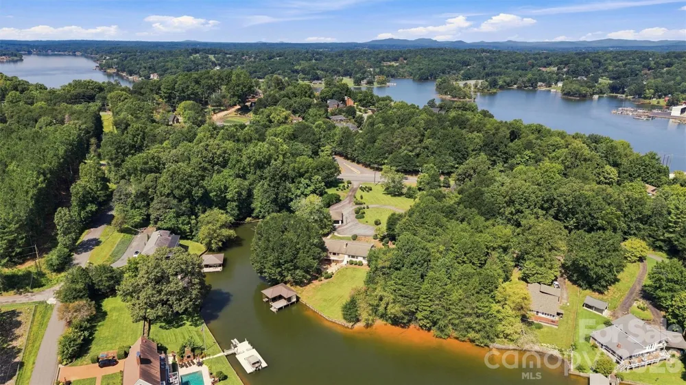 4830 Center Street Hickory, NC 28601